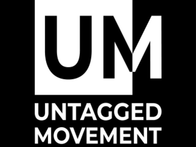 Untagged Movement